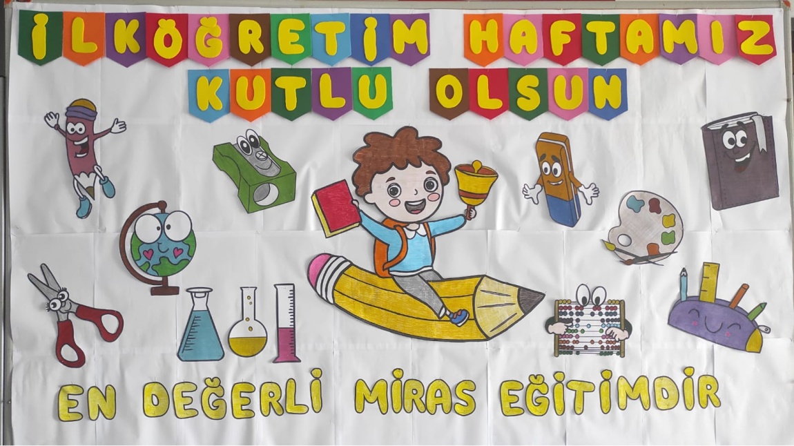 İlköğretim Haftası Kutlandı.